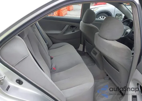 2007 Toyota Camry Le z USA, uszkodzony, nr VIN 4T1BE46KX7U111437